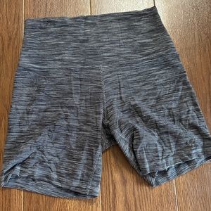 Lululemon align shorts size 6